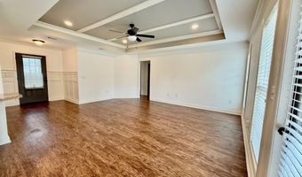 401 Spanish Moss Ln, Adel, GA 31620