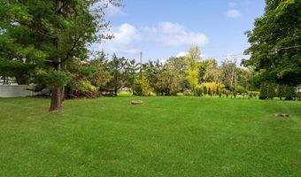 2427 BARBARA Ave, Appleton, WI 54915