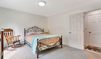 1720 Elcadore Dr #B, Anchorage, AK 99507