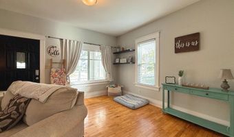 1403 N ONEIDA St, Appleton, WI 54911