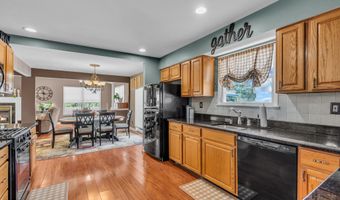 220 Edward Ave, Bayville, NJ 08721