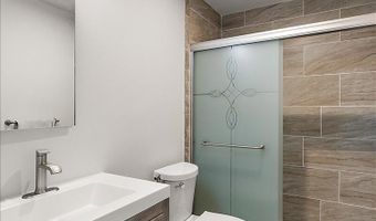 2824 Ridington Rd, Ann Arbor, MI 48105