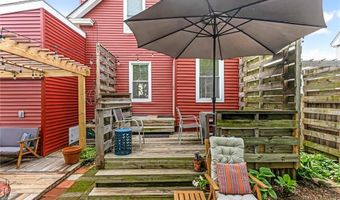 5 Dennis Ave, Cranston, RI 02905