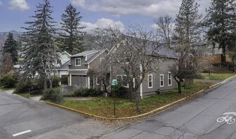 563 Rock - 152 Maple St, Ashland, OR 97520