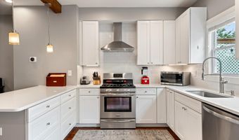 613 LONGFELLOW St NW, Washington, DC 20011
