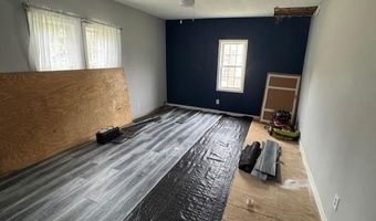 15 Mango St, Andrews, SC 29510