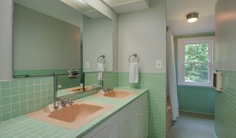 68 Old Harvard Rd, Bolton, MA 01740