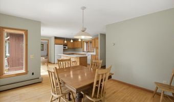 15 Polygraphic Ln, Bennington, VT 05257