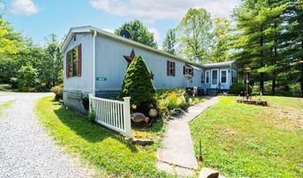 6624 Hudnell Rd, Athens, OH 45701