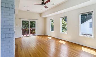 9819 PARKWOOD Dr, Bethesda, MD 20814