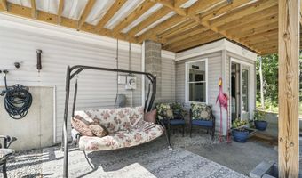86 Wolfeboro Hwy, Alton, NH 03809