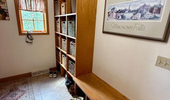 640 LAURISA Ln, Antigo, WI 54409