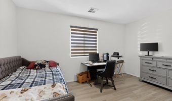1702 Adelaide Ln, Belen, NM 87002
