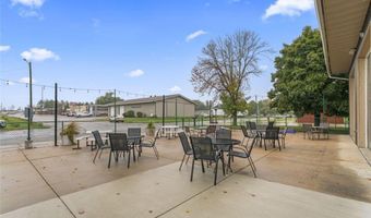 2405 4th St NW, Austin, MN 55912