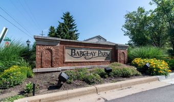 3046 Barclay Way, Ann Arbor, MI 48105