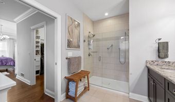 81 Fieldstone Ln 81, Beacon Falls, CT 06403