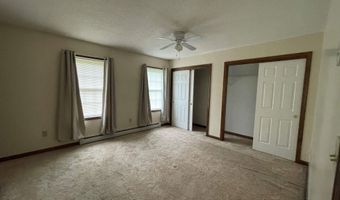 9 Crate Ln, Canaan, NH 03741