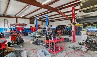 24 Hardwood Ridge Pkwy, Adairsville, GA 30103