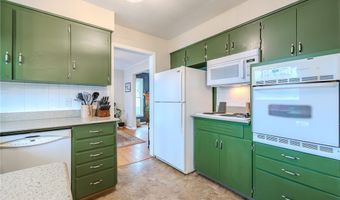 3852 Edinburgh, Austintown, OH 44511