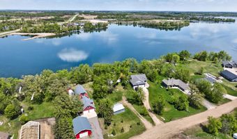 633 Cihlars Point Cir SW, Alexandria, MN 56308