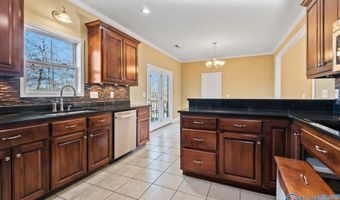 160 Shaw St, Albertville, AL 35950