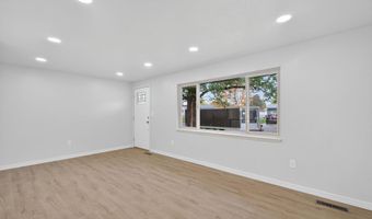 325 Washington St, American Falls, ID 83211