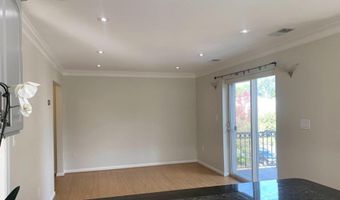 416 VEITCH St S 307, Arlington, VA 22204