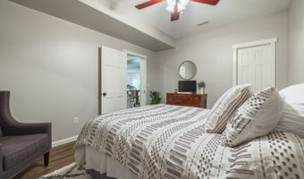 4 Maple Grove Way, Athens, OH 45701
