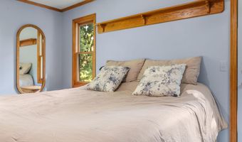 9774 68th Ave, Allendale, MI 49401