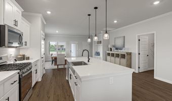 17908 Eastmoor St, Athens, AL 35611