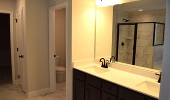 184 Auburn Xing, Auburn, GA 30011