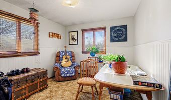1720 S 13th St, Beatrice, NE 68310