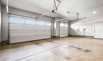 4722 ROYAL Dr, Albany, OR 97321