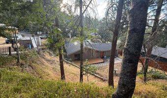 802 Beach St, Ashland, OR 97520