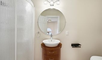 646 Compass Ave, Beachwood, NJ 08722