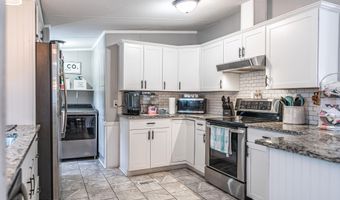 151 Allen Ln, Aberdeen, NC 28315