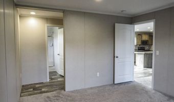 37 Jacob Rd, Belfast, ME 04915