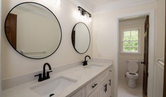 1806 Dawson, Albany, GA 31701