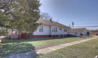 905 East Ave, Baxter Springs, KS 66713