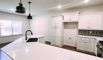 11 Shadow Creek Dr, Austin, AR 72007