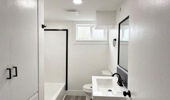 576 Sonny St, Blackfoot, ID 83221
