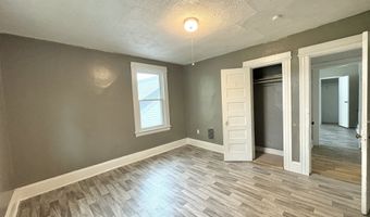 208 Fairview Ave, Bridgeport, CT 06606