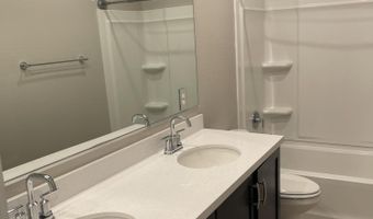 3855 S MCQUEEN Rd 21, Chandler, AZ 85286