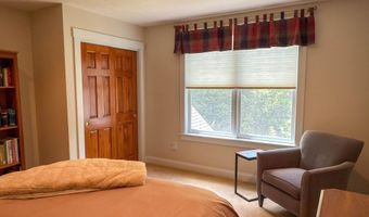 2 Parker Farm Ln, Amherst, NH 03031