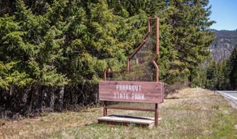 32055 N Konikson Ln, Athol, ID 83801