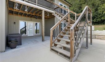 32302 S State Route W Hwy, Archie, MO 64725