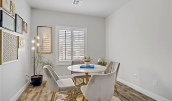 5742 Shadow Bend Dr, Las Vegas, NV 89135