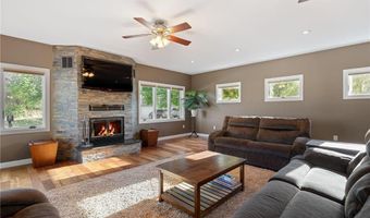 53034 254th St, Austin, MN 55912