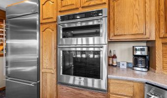 12621 Von Scheben Dr, Anchorage, AK 99516