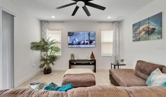 5611 DEL CORONADO Dr, Apollo Beach, FL 33572